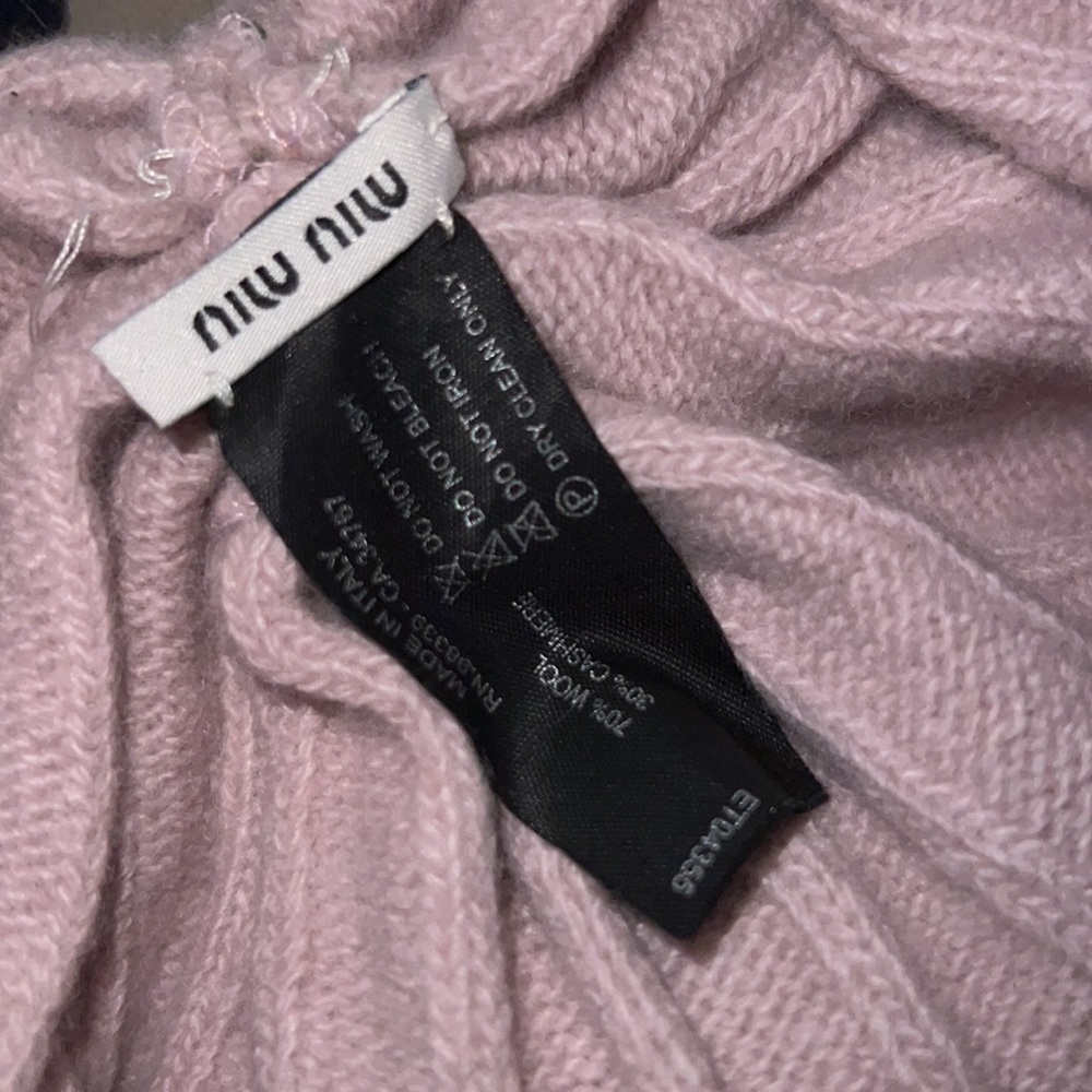 SOLD Miu Miu Cable Knit Wool/Cashmere Turban Style Hat  One Size - Picture 2 of 10